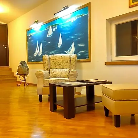 Oda ve Kahvaltı Palma Split